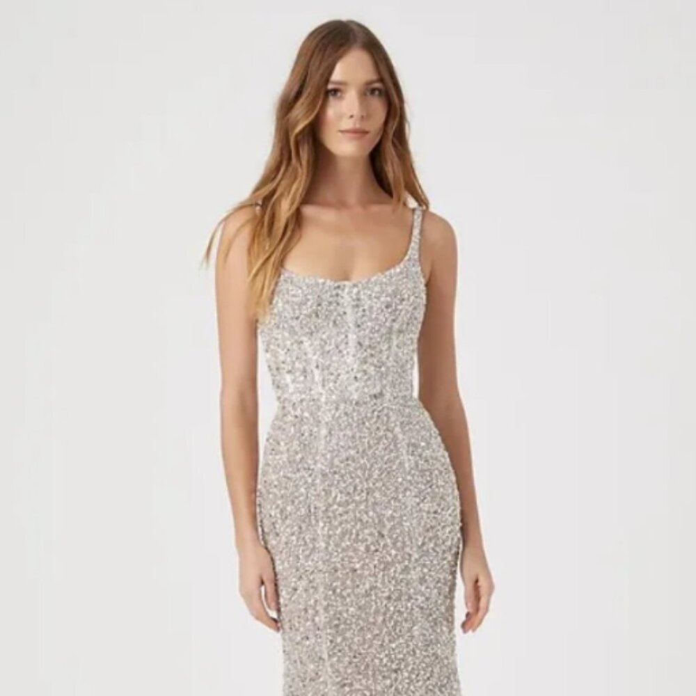 [NEW] Chosen by KYHA Muse Beaded Wedding Dress (Size 5)